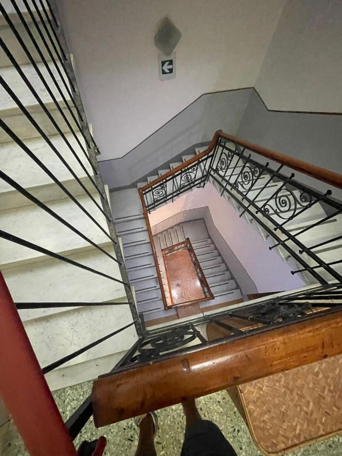 Hotel Valdinievole Lido di Camaiore Exteriör bild